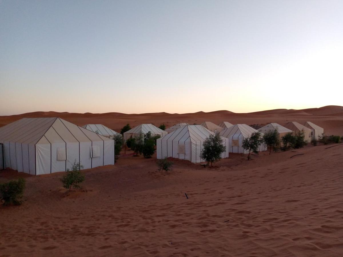 Akabar Luxury Desert Camp Merzouga Luaran gambar